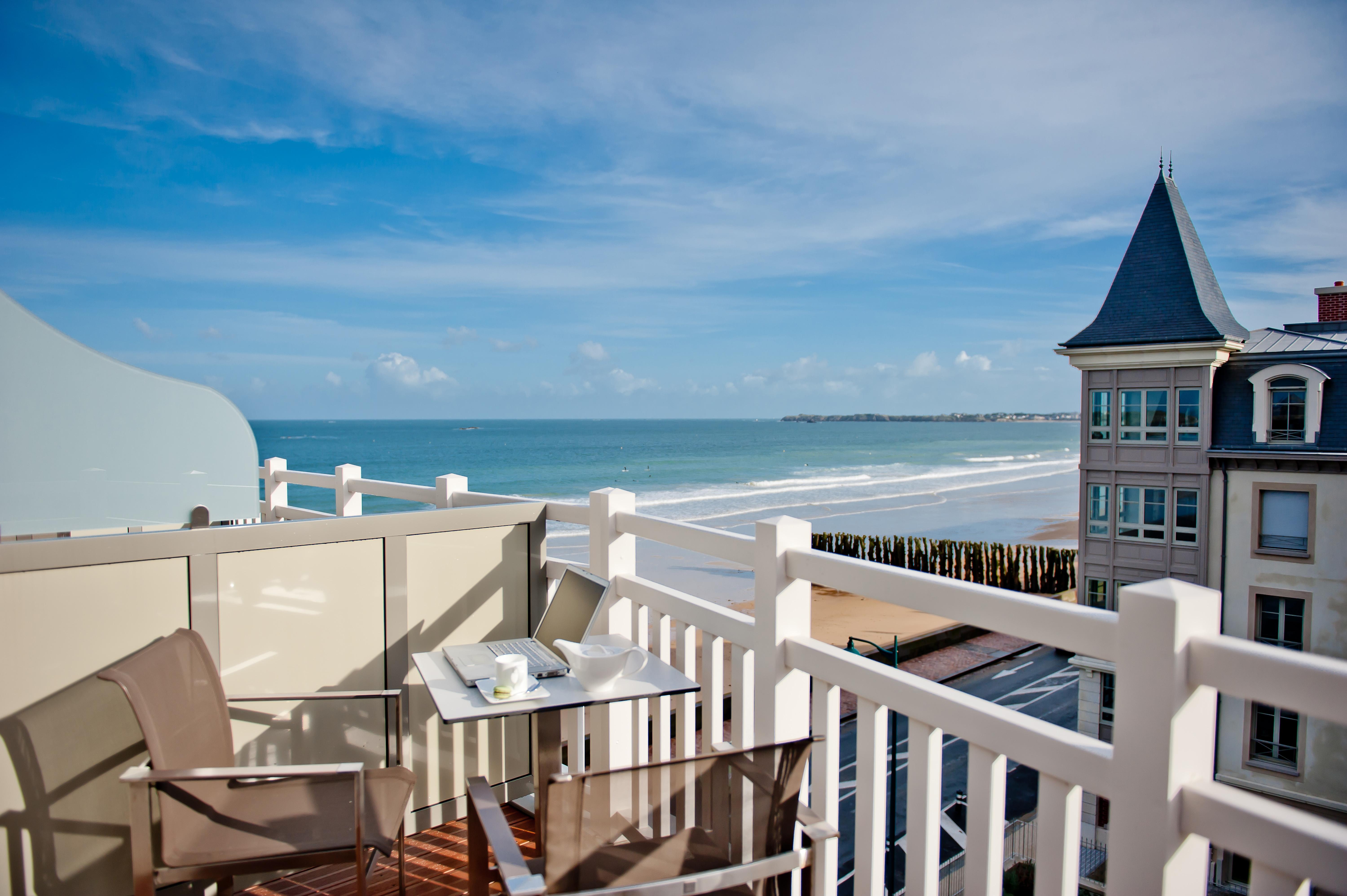 Hôtel Le Nouveau Monde Saint-Malo Exterior foto