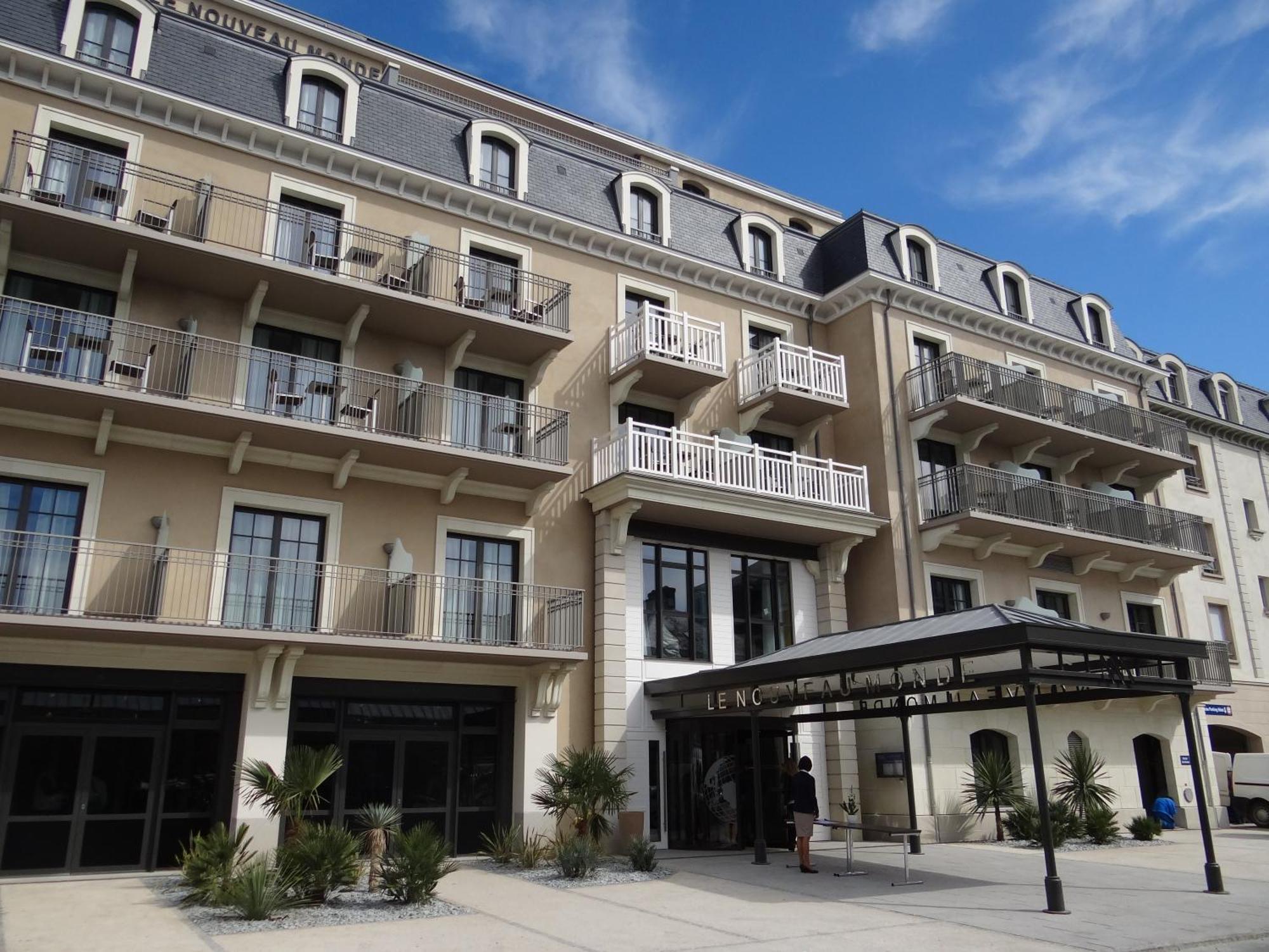 Hôtel Le Nouveau Monde Saint-Malo Exterior foto